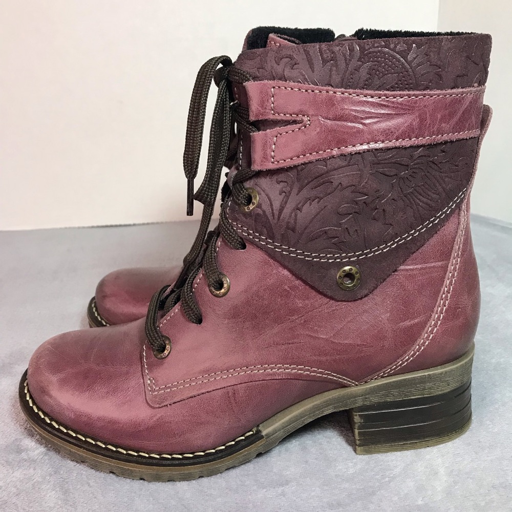 Dromedaris Leather Faux Fur Ankle Boots size 36/5.5 or 6womens/girls purple pink